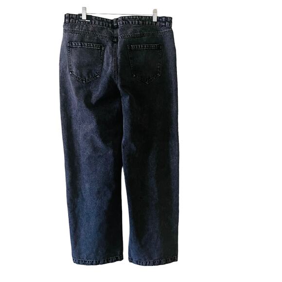 Fashion Nova Got A Secret V Front Straight Leg High Rise Jeans Size 18 NWT Gray - Picture 3 of 12